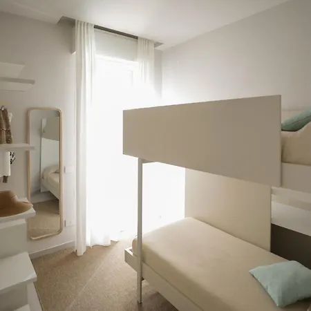 Nuovo Moderno Con Parcheggio, A 200m Dal Mare, Aria Condizionata Apartman Rimini